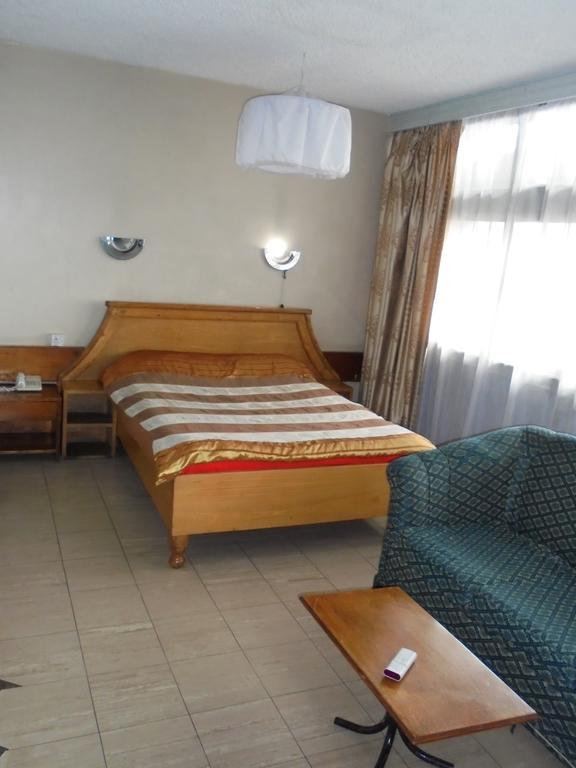 Karibu Hotel Nairobi Habitación foto
